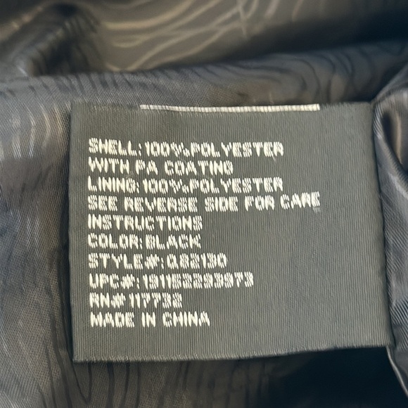 Zeroxposure black feature-filled jacket, size M - Picture 11 of 12